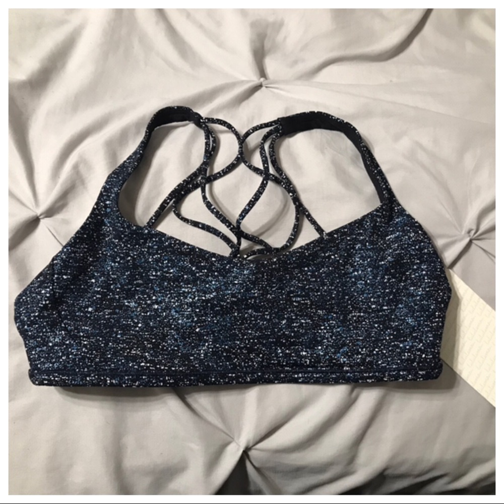 Lululemon Free to be Zen bra